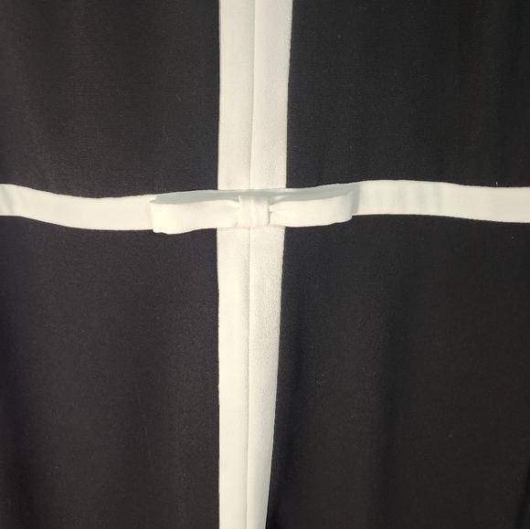 Cece Elegant Black and White Sleeveless Dress, Size 10 - Picture 2 of 7